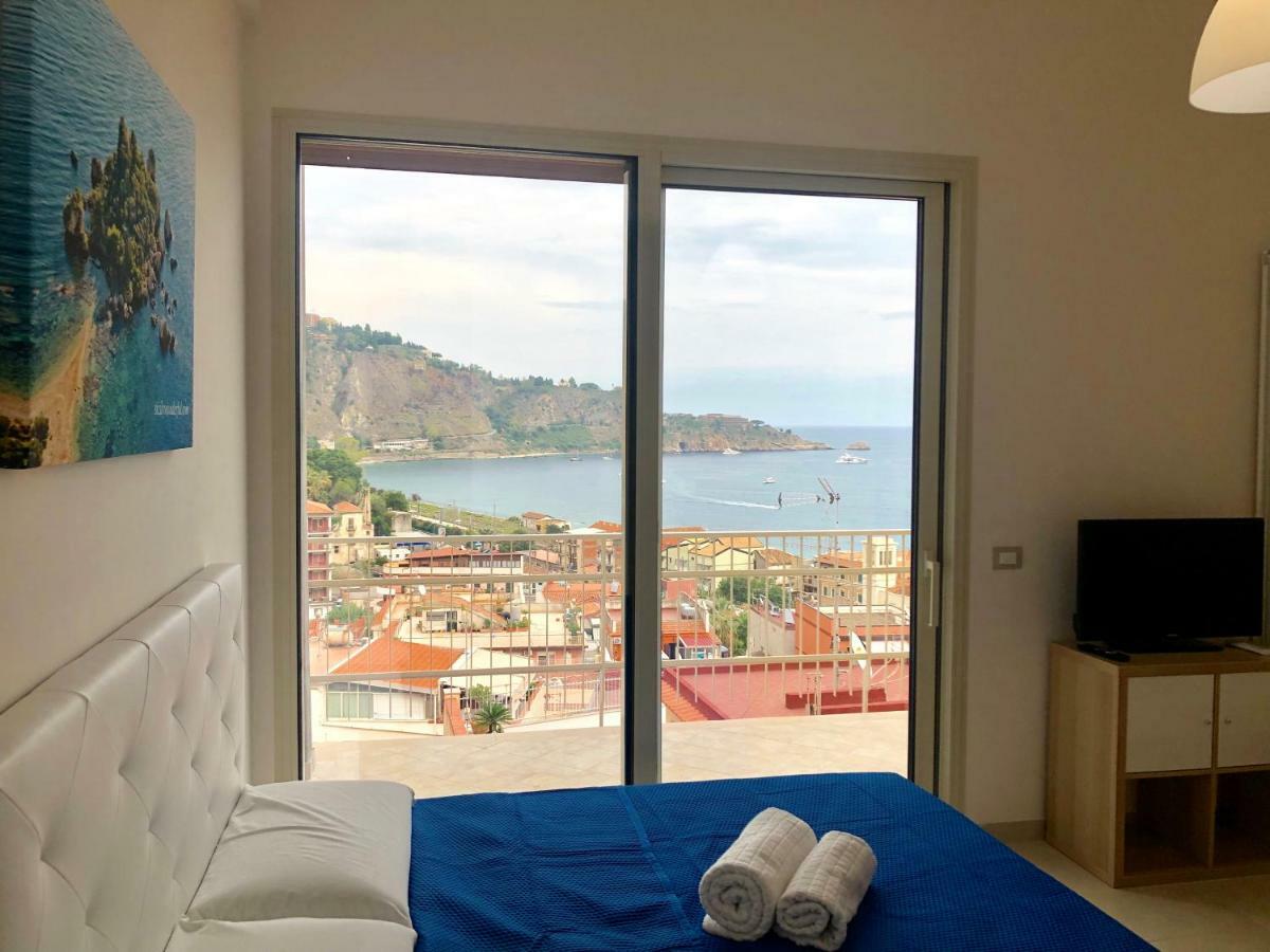 Appartamento Taormina Wonderful Solarium Giardini Naxos Esterno foto