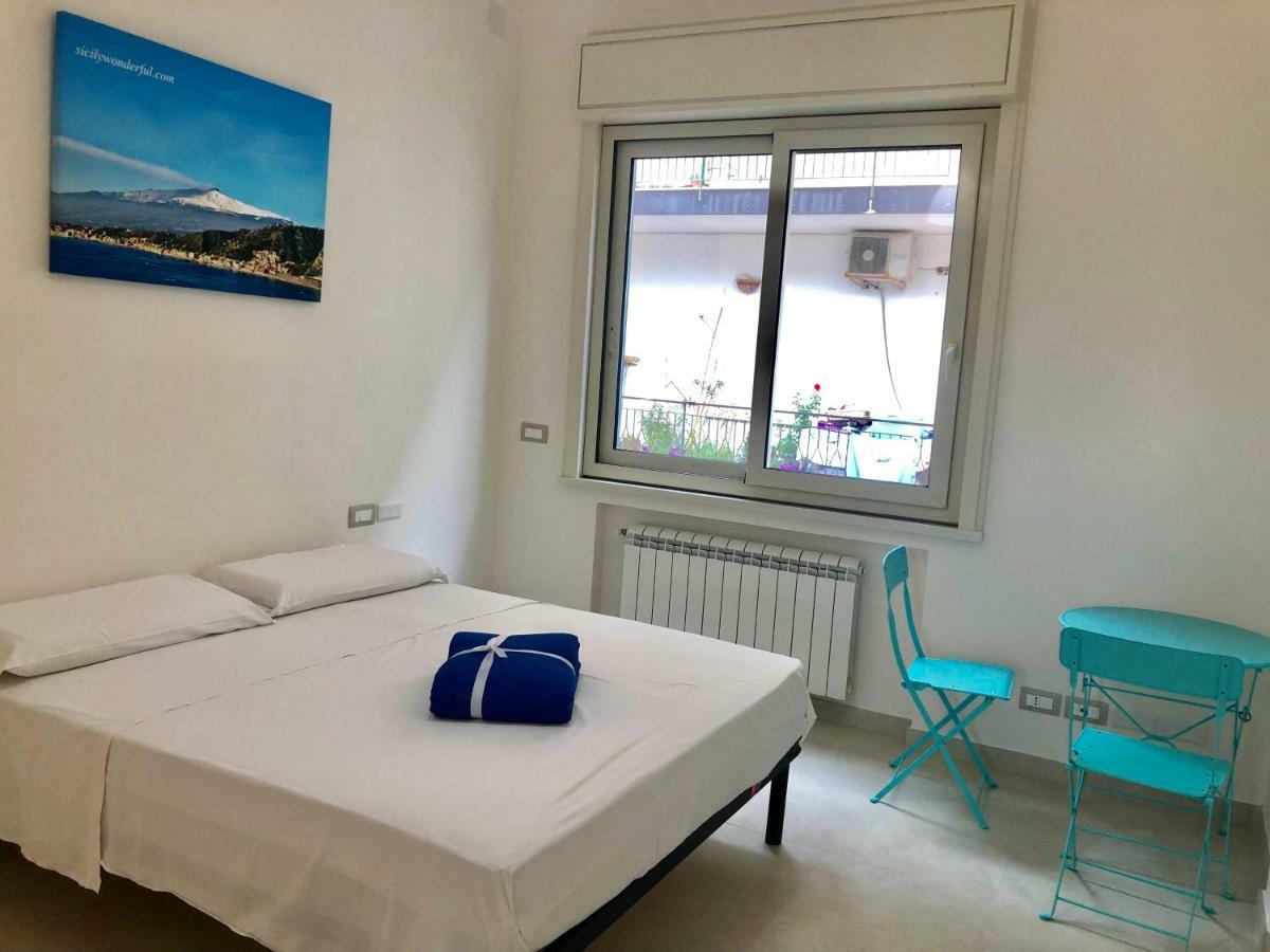 Appartamento Taormina Wonderful Solarium Giardini Naxos Esterno foto