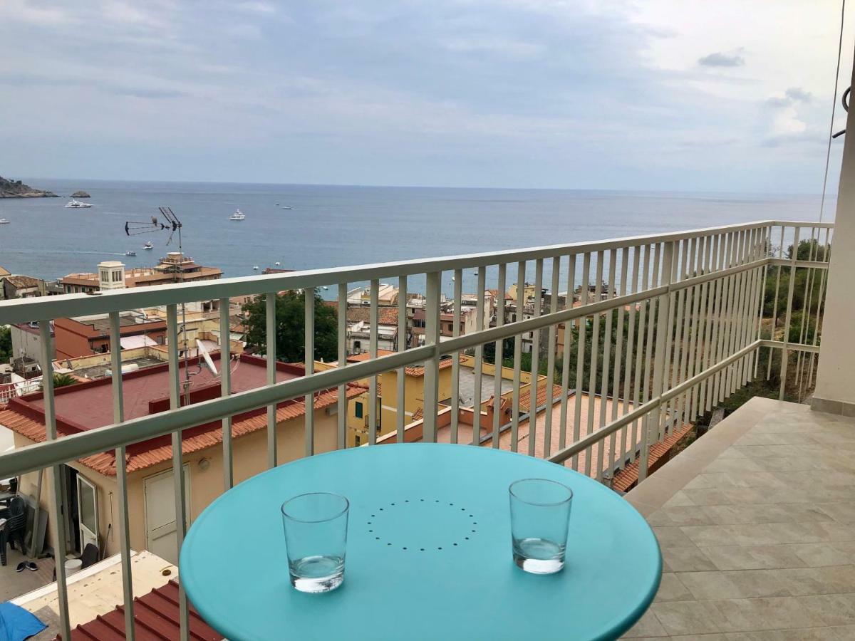 Appartamento Taormina Wonderful Solarium Giardini Naxos Esterno foto