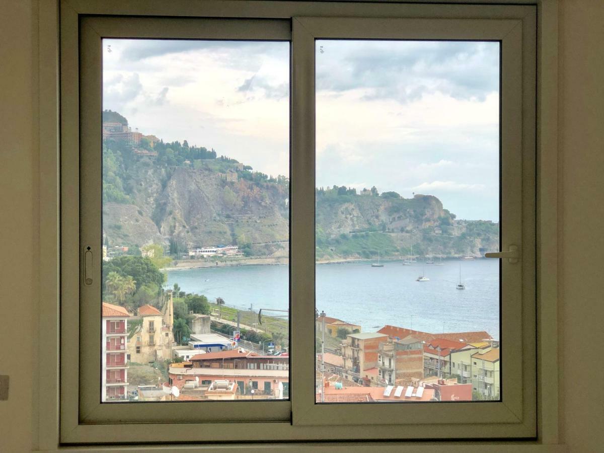 Appartamento Taormina Wonderful Solarium Giardini Naxos Esterno foto
